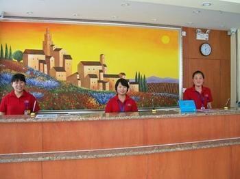 Hanting Hotel Ji'Nan Jingliu Road Jinan Zewnętrze zdjęcie