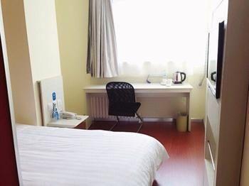 Hanting Hotel Ji'Nan Jingliu Road Jinan Zewnętrze zdjęcie